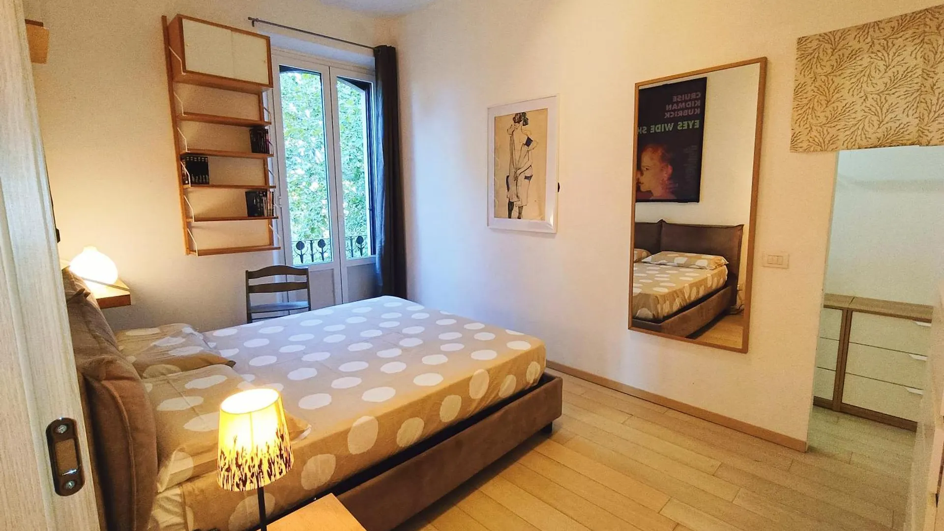 Yr Apartments Milan - Isola 0*,